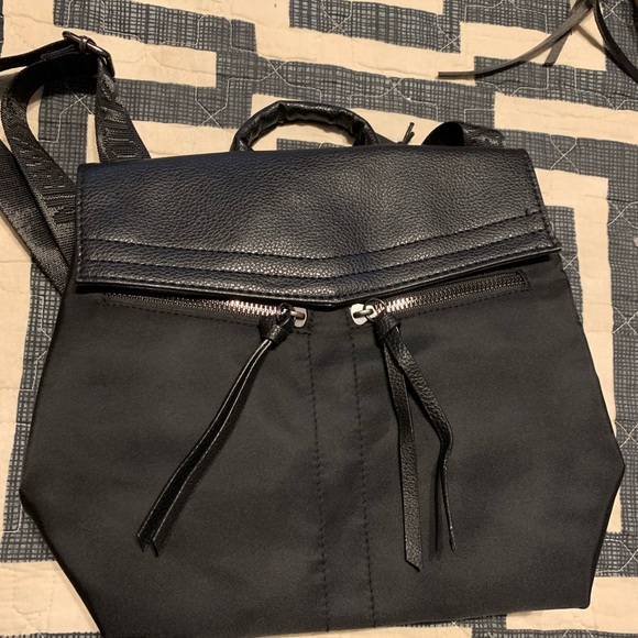 Botkier backpack - Picture 2 of 2